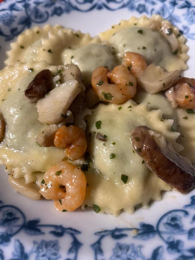 Locanda Agrogallo Carro Eksteriør bilde